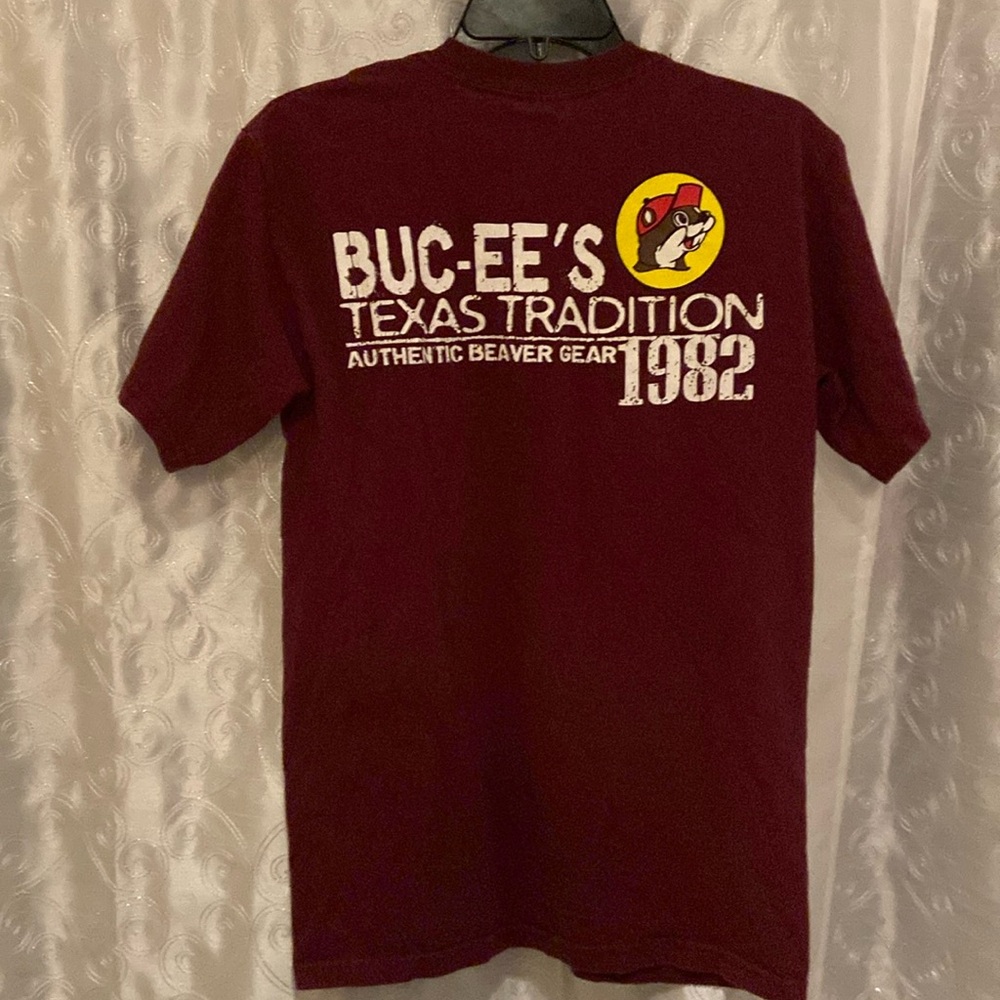 Buc-ee’s Texas Tradition Authentic Beaver Gear 1982 Shirt Adult Size Small🔥 YB1